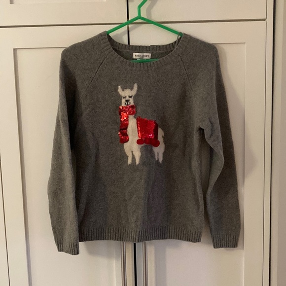Artisan NY Christmas Sweater - Picture 1 of 4